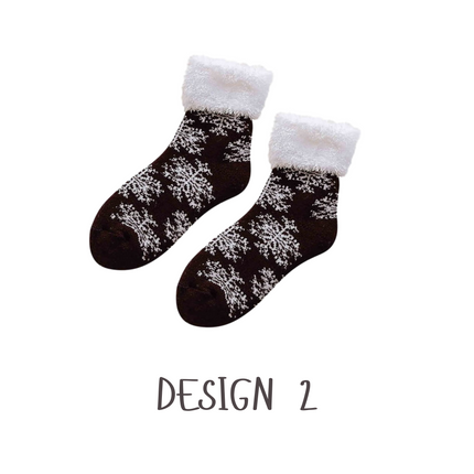 Winter Snowflake Fuzzy Socks – 1 Pair, One Size Fits All