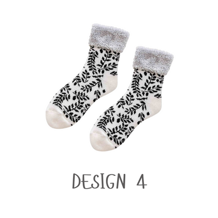 Winter Snowflake Fuzzy Socks – 1 Pair, One Size Fits All