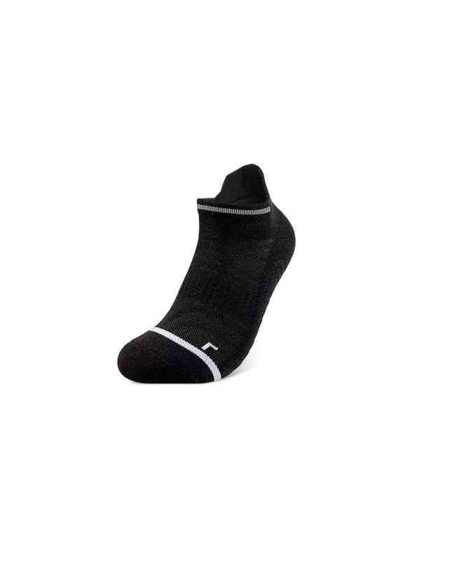 Performance Sports Ankle Socks – Cushioned, Breathable Fit