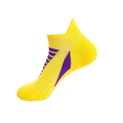 Performance Sports Ankle Socks – Breathable, Cushioned Fit